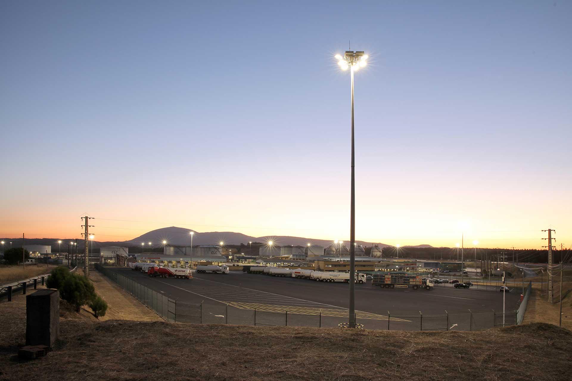 La soluzione Schréder per l'illuminazione industriale ha ridotto i costi energetici del 77% per CLC in Portogallo